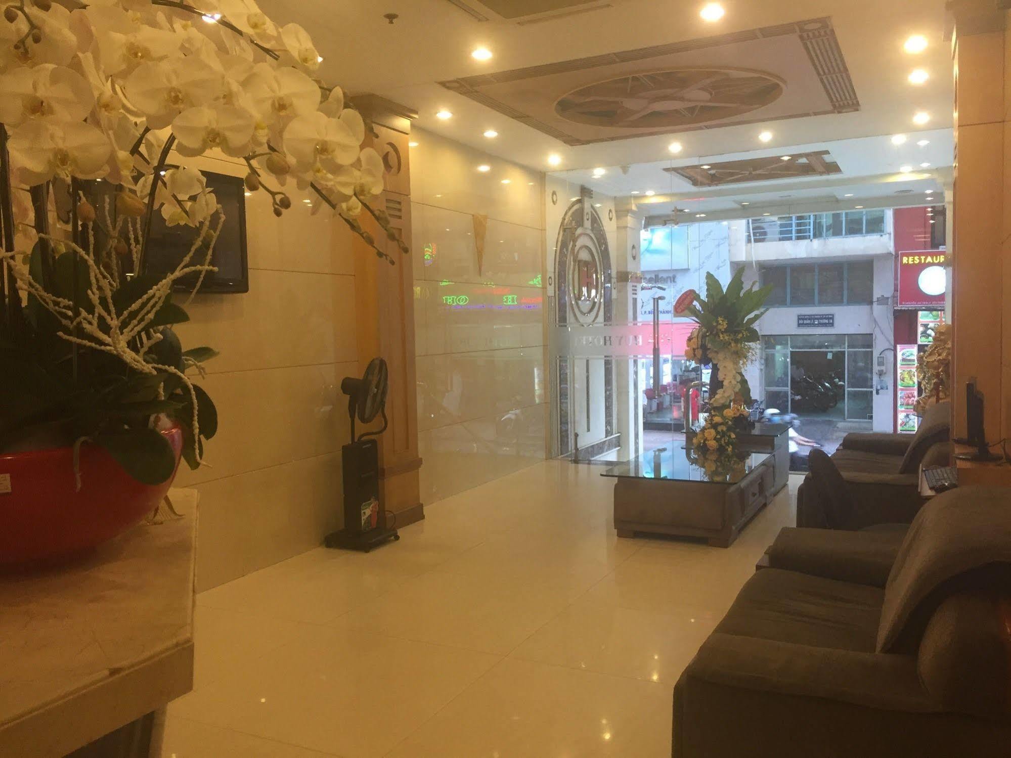 Gia Huy Hotel Ho Şi Min Exterior foto