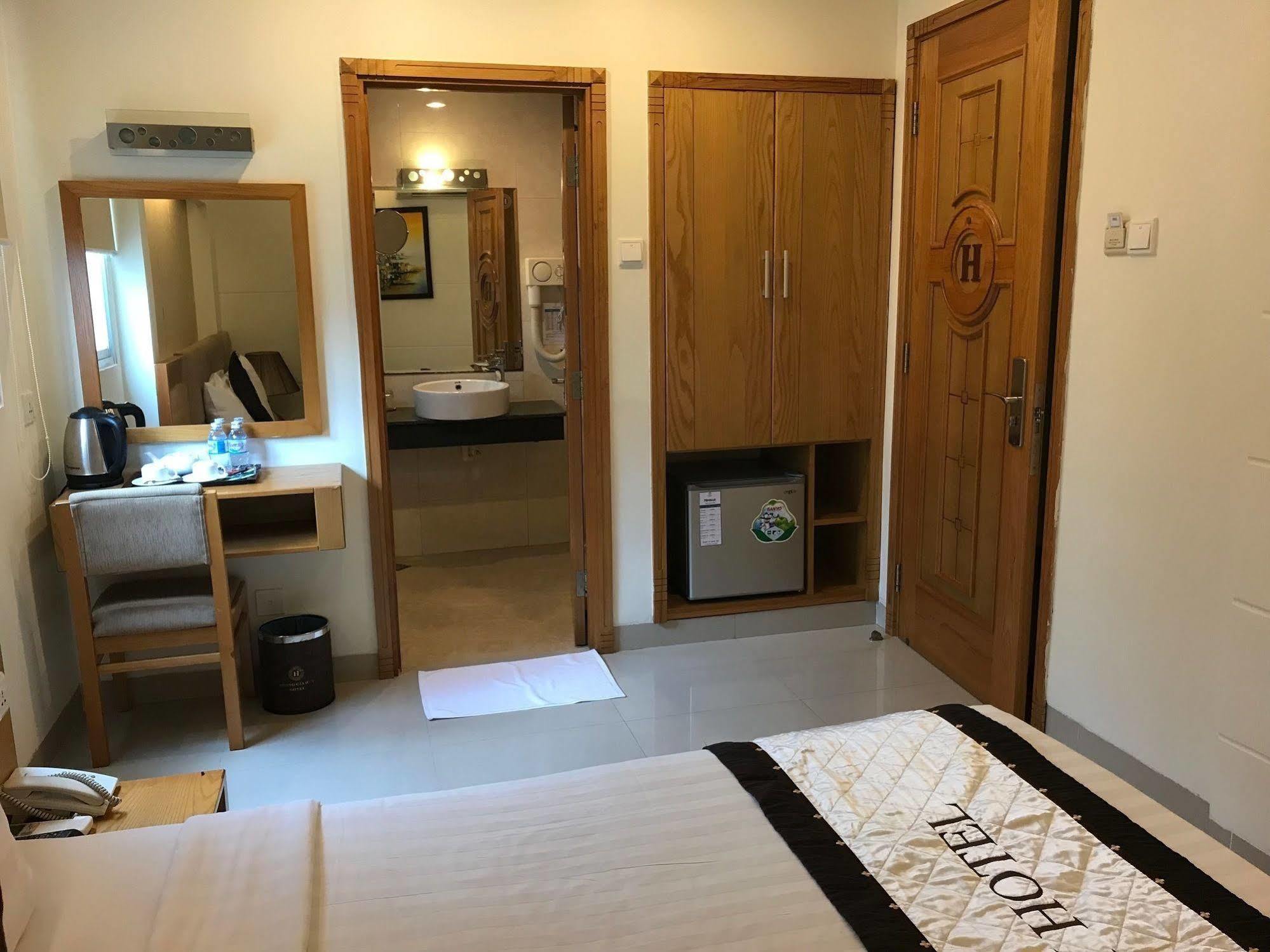 Gia Huy Hotel Ho Şi Min Exterior foto
